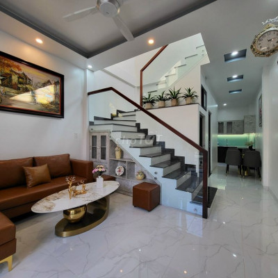 CHO THUÊ NHÀ 2 TẦNG NGUYỄN LỘ TRẠCH CÓ NỘI THẤT