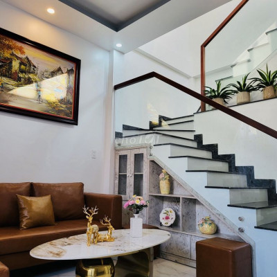 CHO THUÊ NHÀ SIÊU ĐẸP NGUYỄN LỘ TRẠCH XUÂN PHÚ