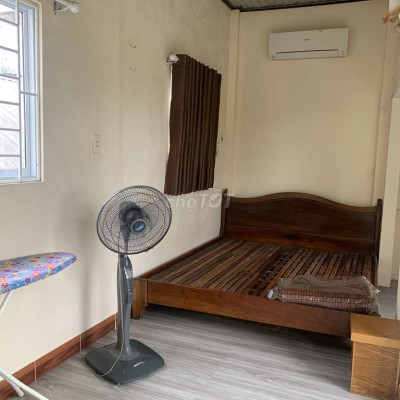 CHO THUÊ NHÀ NGUYÊN CĂN 3 TẦNG GẦN BẾN XE NGUYỄN