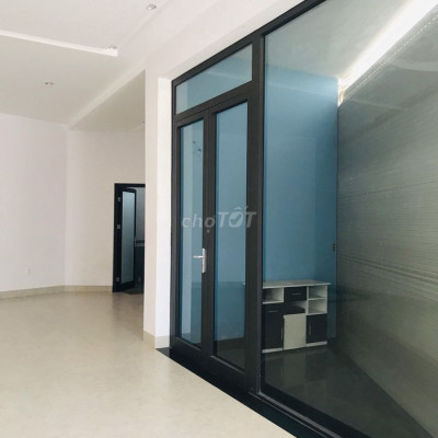 CHO THUÊ NHÀ 03 TẦNG  MẶT TIỀN ÂU LẠC - 20Tr/tháng