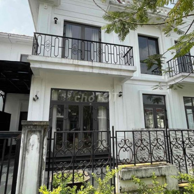 CHO THUÊ ROYAL PARK CÓ NỘI THẤT 8TR/TH