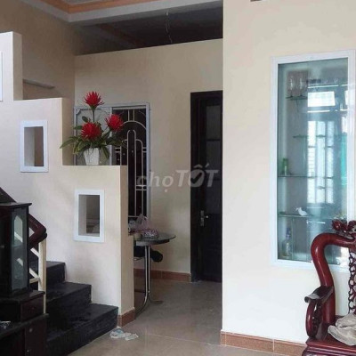 CHO THUÊ NHÀ 2 TẦNG CÓ NỘI THẤT KIỆT Ô TÔ HÙNG VƯƠNG