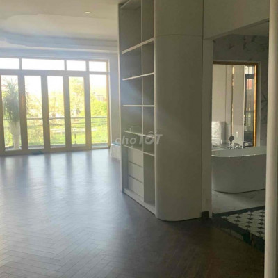 CHO THUÊ NHÀ 4 TẦNG CHƯA SỬ DỤNG CÓ THANG MÁY GẦN GA HUẾ