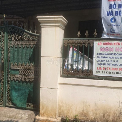 Cho thuê nhà cấp 4,  địa chỉ 5/49 Hàn Mặc Tử.