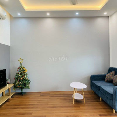 Cho thuê tầng 4 lối đi riêng nhà mặt tiền