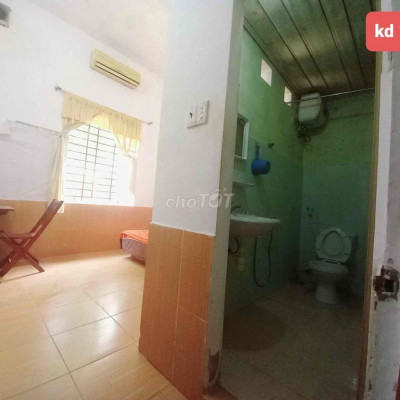 Phòng trọ sinh viên - cao cấp