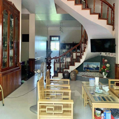 CHO THUÊ BIỆT THỰ PHƯỜNG VỸ DẠ FULL NỘIT HẤT