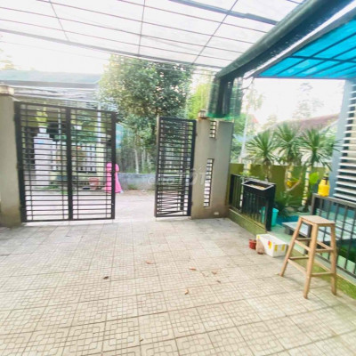 NHÀ KIỆT OTO HUYỀN TRÂN CÔNG CHÚA FULL NỘI THẤT