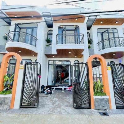 cho thuê nhà 2 tầng kiêt trần phú gần đào tấn Tp Huế