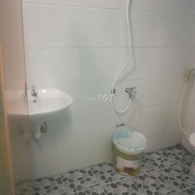 Nhà gần các trường đại học