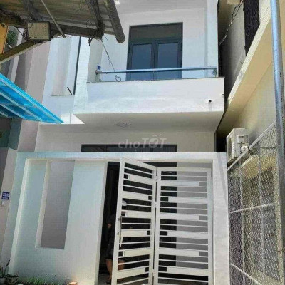 🏡 Cho thuê Nhà 2 tầng kiệt Nguyễn Huệ - Ngay TTTP Huế- Nhà mới hiện đạ