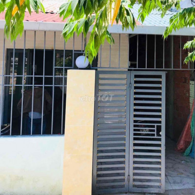 NHÀ KIỆT NGỰ BÌNH MỚI ĐẸP 2.7TR/TH