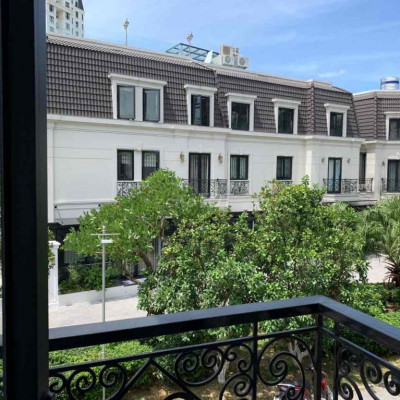 Cho thuê căn hộ tầng 2 Shophouse The manor 96 m2 vừa ở vừa làm vp