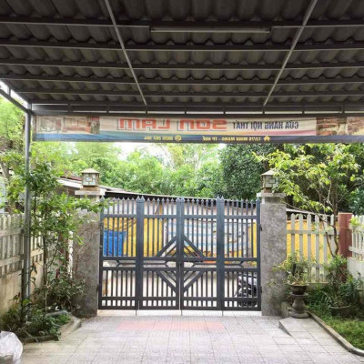 NHÀ KIỆT OTO MINH MẠNG GẦN CẦU LIM FULL NỘI THẤT