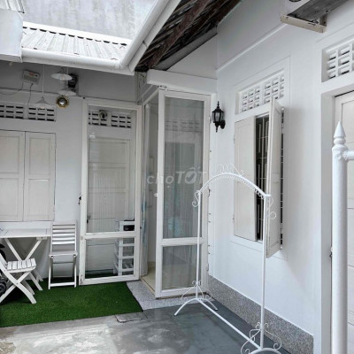 Cho thuê nhà ở. Trung tâm thành phố Huế. Kiệt 8 đường Dương Văn An……..