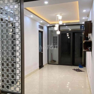 CHO THUÊ NHÀ MỚI ĐẸP KIỆT DUY TÂN CÓ NỘI THẤT