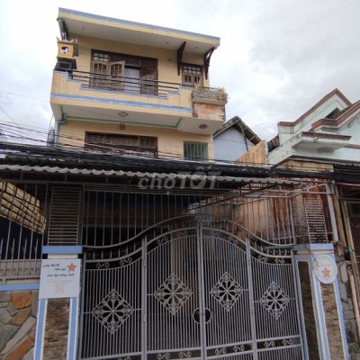 🔥NHÀ TTTP Ở SIÊU RỘNG TẠI HÙNG VƯƠNG. DT: 200M2. 3 TẦNG(4PN). CHỈ 6TR5