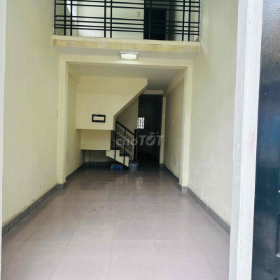 NHÀ KIỆT ĐẶNG HUY TRỨ CÓ ĐIỀU HOÀ NÓNG LẠNH 3.2Tr