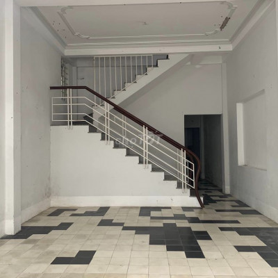 Cho thuê mặt tiền 2 tầng Ngô Thời Nhậm,Thuận Hòa 120m2 giá 5,5TR/TH