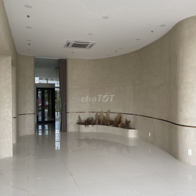 CHO THUÊ SHOPHOUSE 4 TẦNG MT TỐ HỮU TRỤC 60M - TP HUẾ