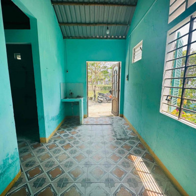 NHÀ HẢI TRIỀU GẦN ĐÔNG NAM THUỶ AN