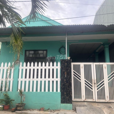 Cho thuê nhà C4 nguyên căn gần Đập La Ỷ,100m2 giá 2TR/TH