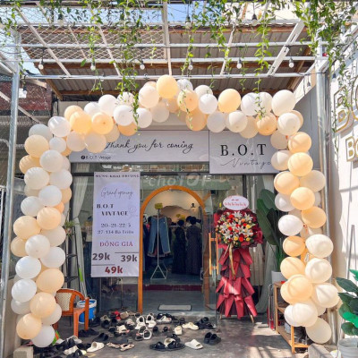 Cần cho thuê và sang mặt bằng tại kiệt ô tô Bà Triệu,100m2 giá 7TR/TH