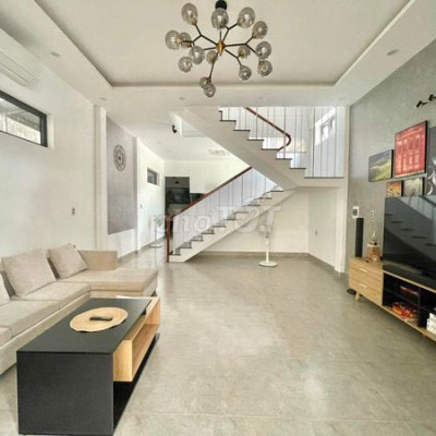 Cho thuê nguyên căn 2 tầng nhà và đất 500m2 kiệt ô tô An Dương Vương