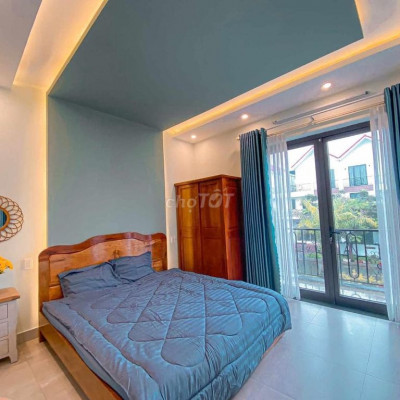 CHO THUÊ BIỆT THƯ Royal Park