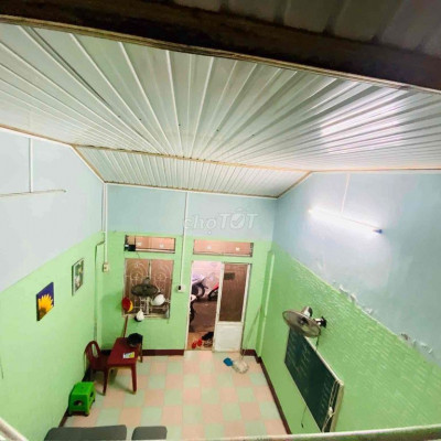 NHÀ KIỆT BÀ TRIỆU TTTP HUẾ 3.8TR/TH