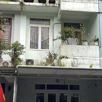 Cho thuê mặt tiền 3,5 tầng khu đô thị mới An Cựu City giá 10TR/TH