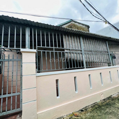 NHÀ KIỆT NGUYỄN HỮU CẢNH GẦN CẦU VƯỢT THUỶ DƯƠNG