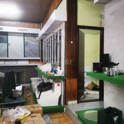 Sang lại mặt bằng