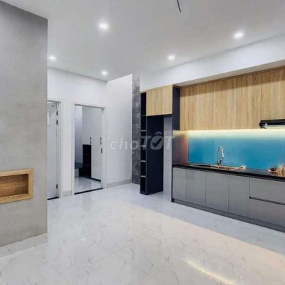 🌐CHỈ 1 CĂN! NHÀ HIỆN ĐẠI KIỆT OTO GẦN KIM LONG. DT:90M2. 2PN. CHỈ 5TR