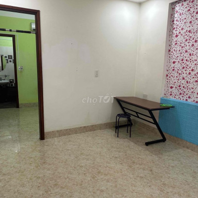 căn hộ 2 phòng đường Đống Đa