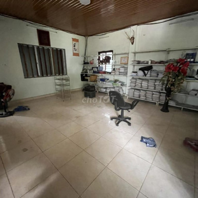 CHO THUÊ MẶT BẰNG VÀ NHÀ MẶT TIỀN NGUYỄN TẤT THÀNH 300M2.