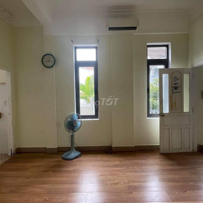 Cần cho thuê nhà Phan Chu Trinh _ Giá rẻ