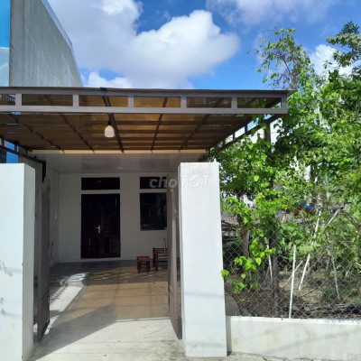 Nhà 120m2 hẻm ô tô