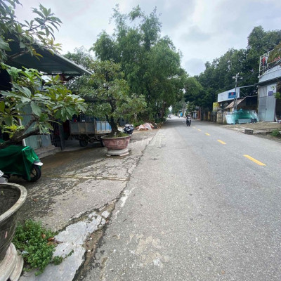 Cho thuê nhà Mặt đường Đặng Tất