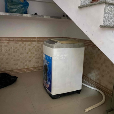 cho thuê tầng 2 khu vực chợ Mai