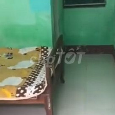 Cho thuê 01 phòng trọ ở địa chỉ Nguyễn Lộ Trạch