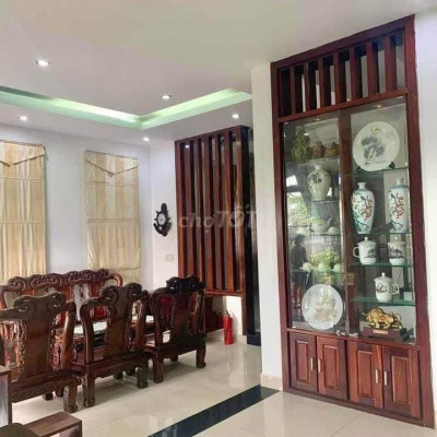 CHO THUÊ NHÀ NGUYÊN CĂN MẶT TIỀN ĐƯỜNG HẢI TRIỀU