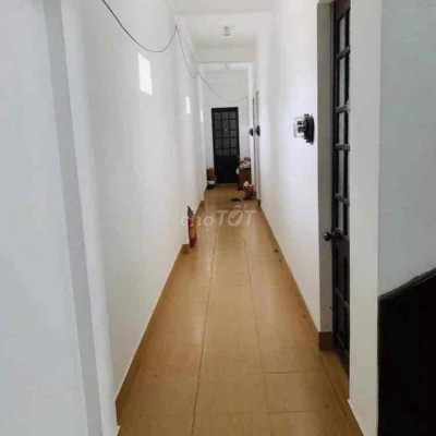 Cư Xá Khải Định gần trường ngoại ngữ luật