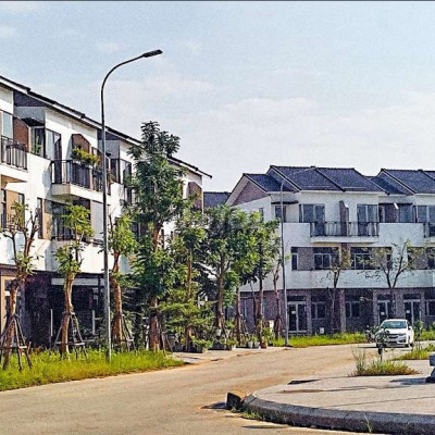 8tr nhà 3 tầng Royal Park Huế