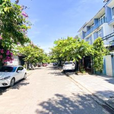 CHO THUÊ NHÀ 3 TẦNG MẶT TIỀN ĐƯỜNG HOÀNG QUỐC VIỆT GẦN AEON MALL HUẾ