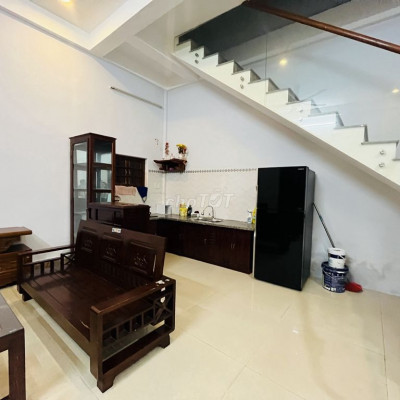 CHO THUÊ NHÀ KIỆT ÔTÔ NGUYỄN KHOA CHIÊM FULL NỘI THẤT CHỈ 5 TRIỆU