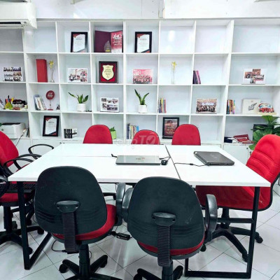 Cho thuê Văn phòng làm việc, tầng 2, đường Điềm Phùng Thị (P. Vĩ Dạ)