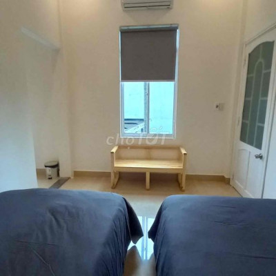 Phòng cho thuê chất lượng cao, Hàn Mạc Tử