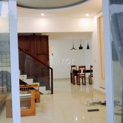 Nhà cho thuê 3 tầng