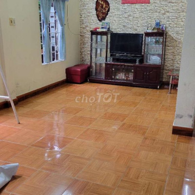 Cho thuê nhà nguyên căn đầy đủ công năng có gara oto